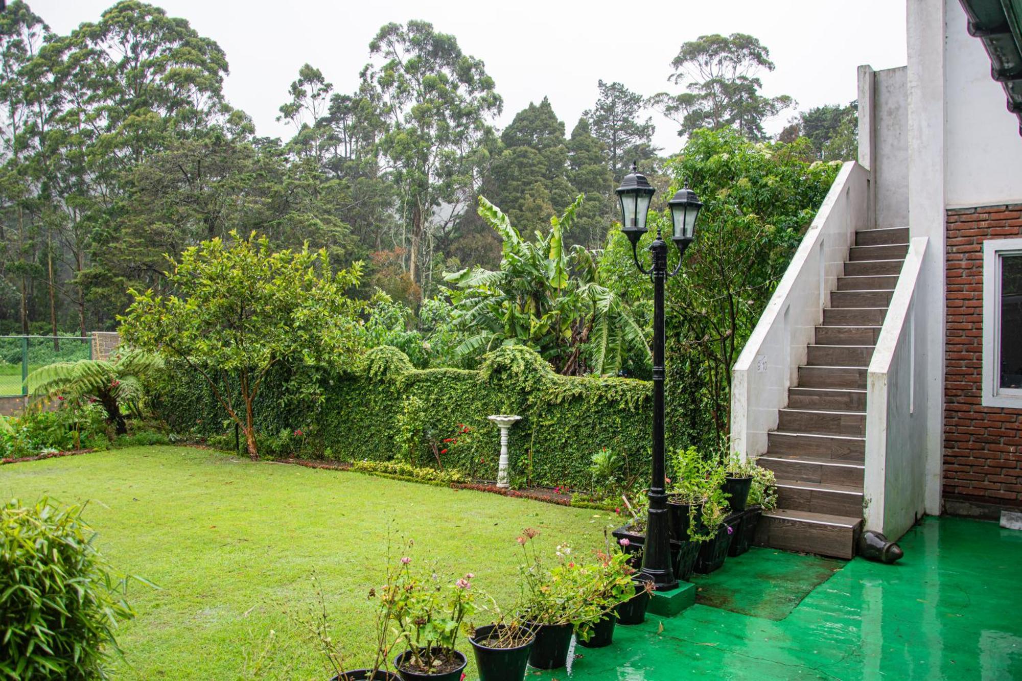 The Golf Green City Bungalow 努沃勒埃利耶 外观 照片